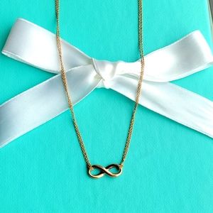 Rubedo infinity double chain necklace